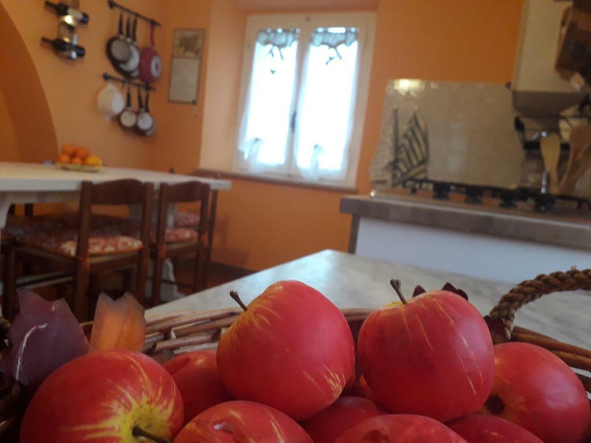 Alle Preci Country House Santa Restituta Экстерьер фото